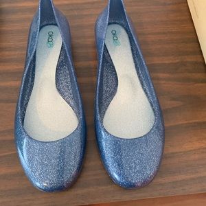 OKA-b blue glitter flats